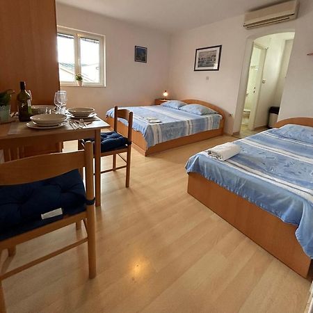 Apartment Alfirev Vodice Buitenkant foto