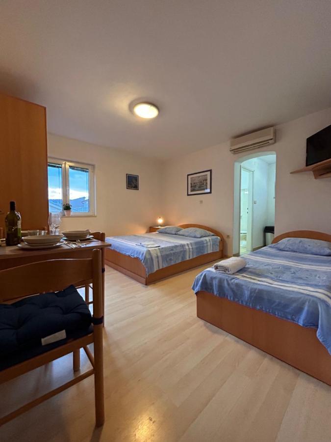 Apartment Alfirev Vodice Buitenkant foto