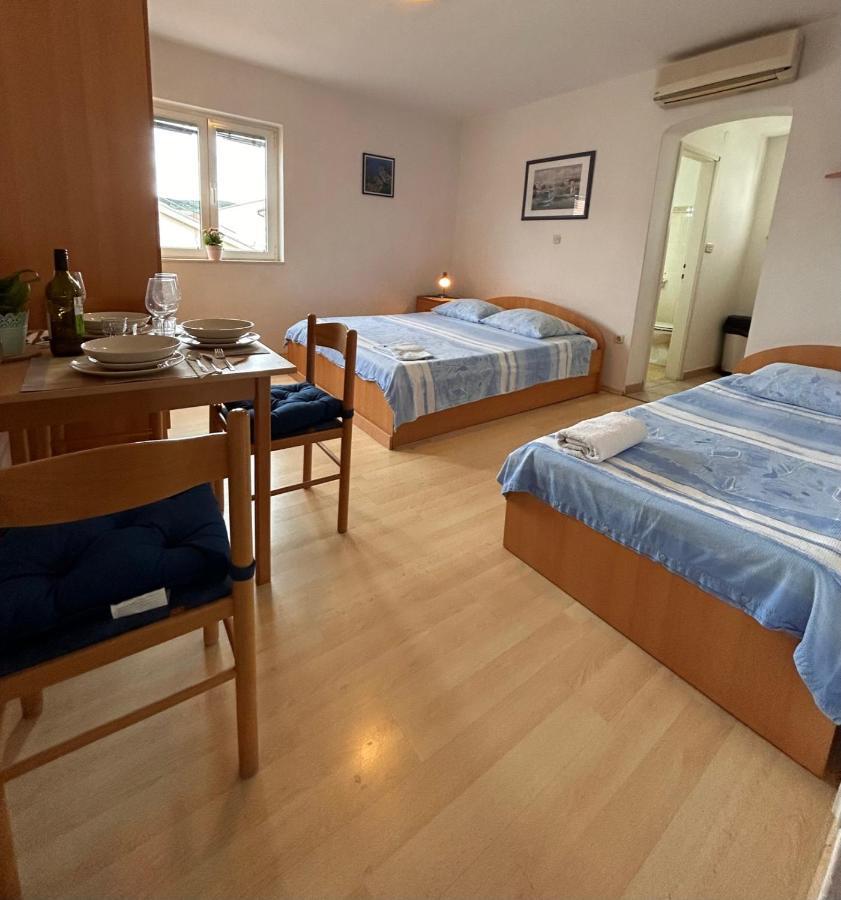 Apartment Alfirev Vodice Buitenkant foto